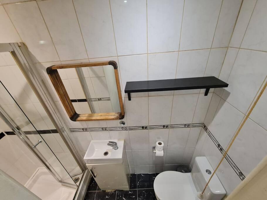 Cute One Bedroom Apartment Londyn Zewnętrze zdjęcie